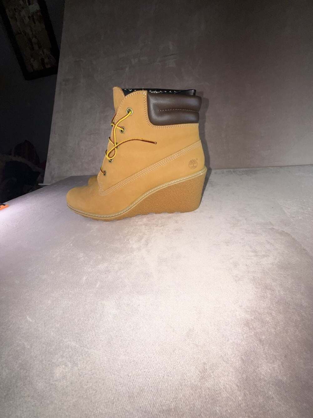 Timberland Women's Earthkeepers Amston 6-Inch Wheat Nubuck Wedge Boots TB08251A - Picture 7 of 16